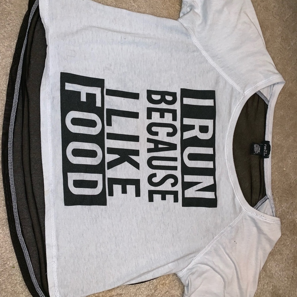 Cute shirt with see through back.